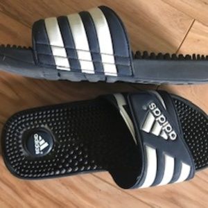 Addidas  Black Slides Size 5